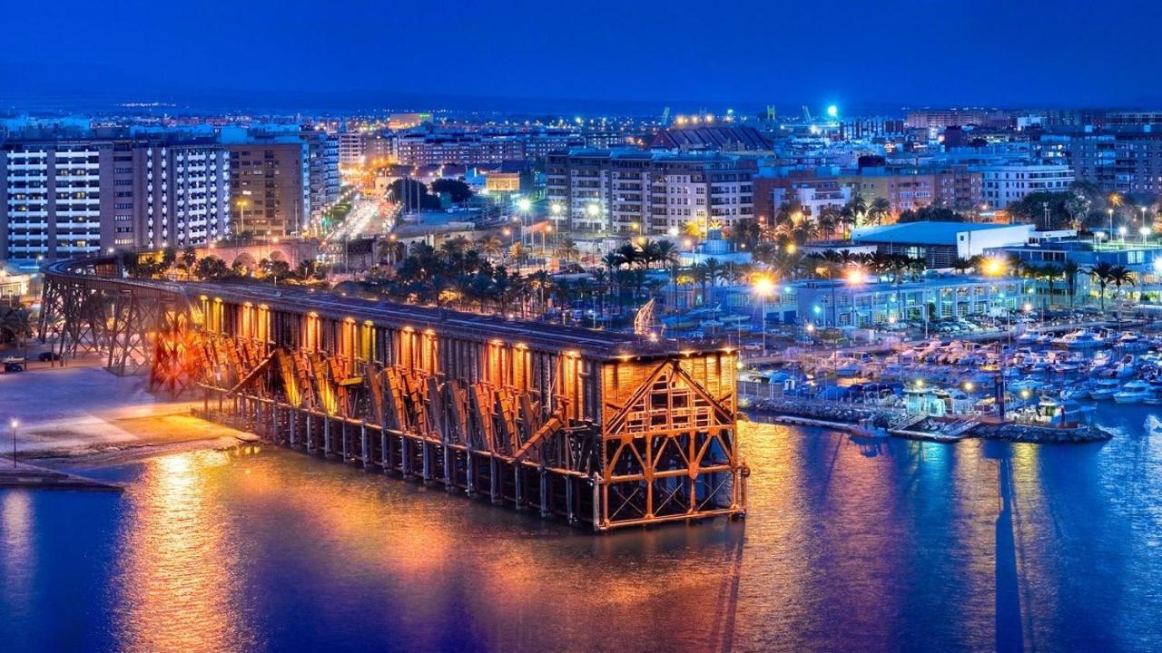 Almeria City Center Ngoại thất bức ảnh